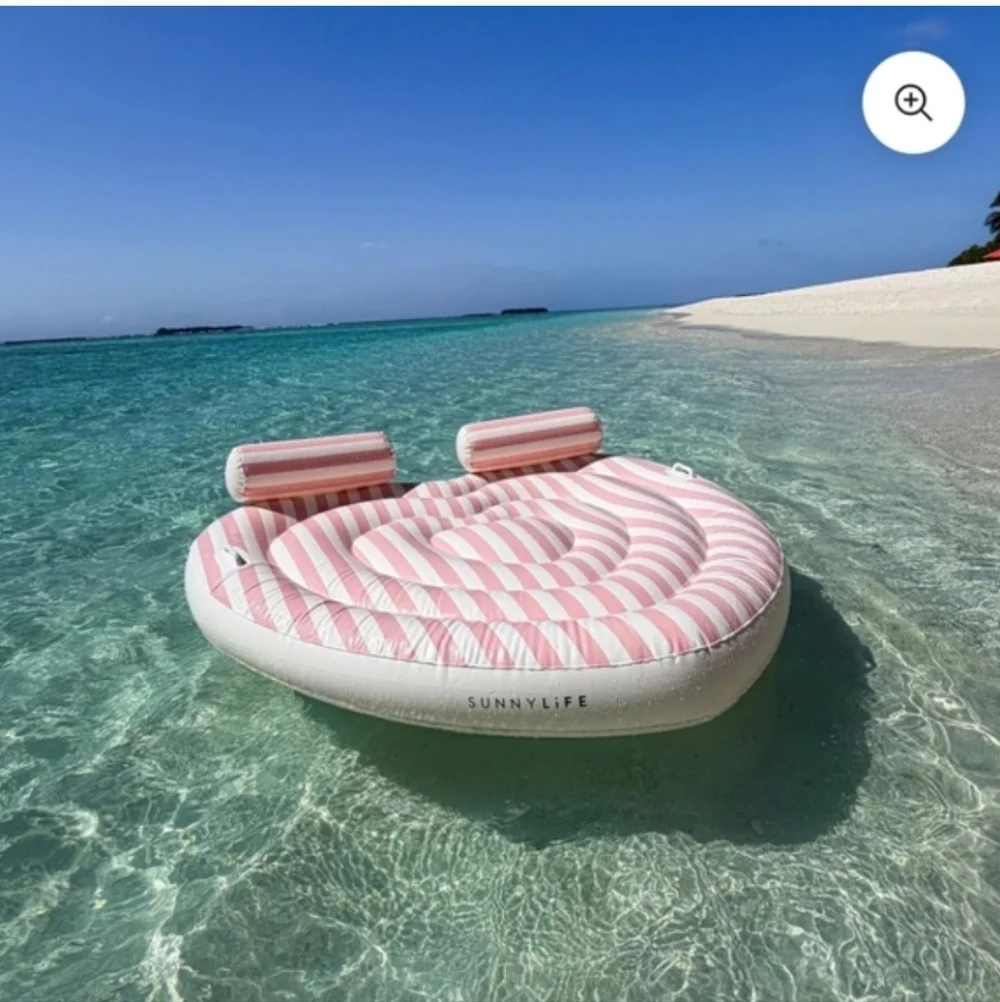 SunnyLife Luxe Lie-On Float-Stole My Heart Pink Stripe Fits 2 Adults